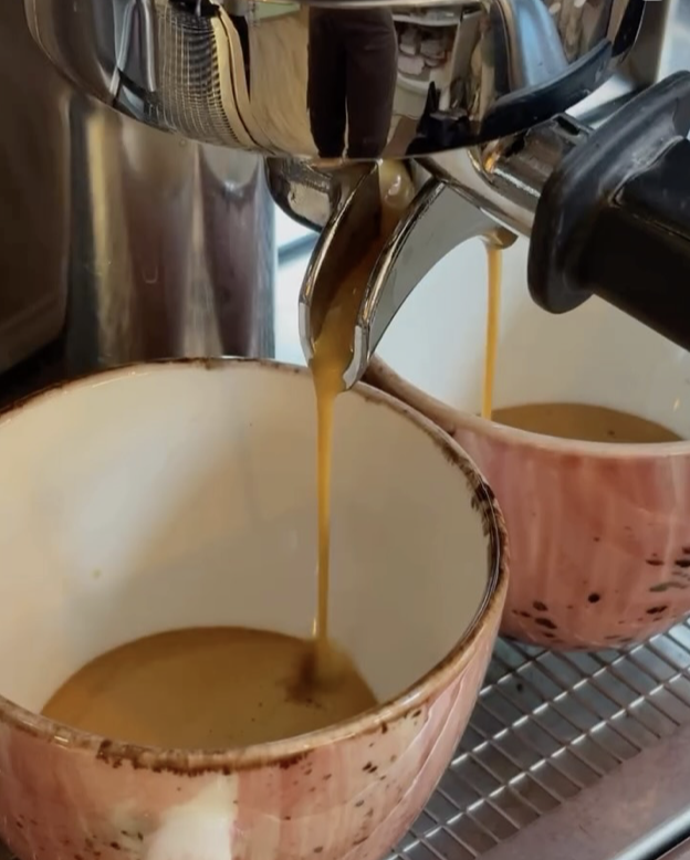 Café recién hecho en Brunch Balance